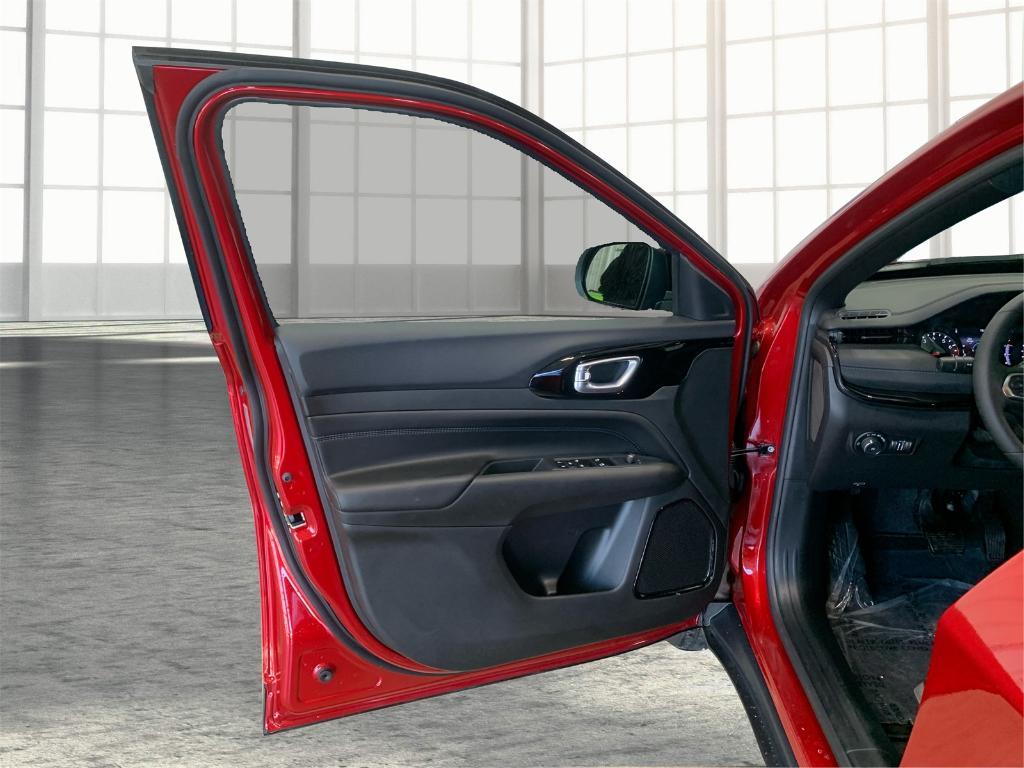 new 2025 Jeep Compass car, priced at $28,883