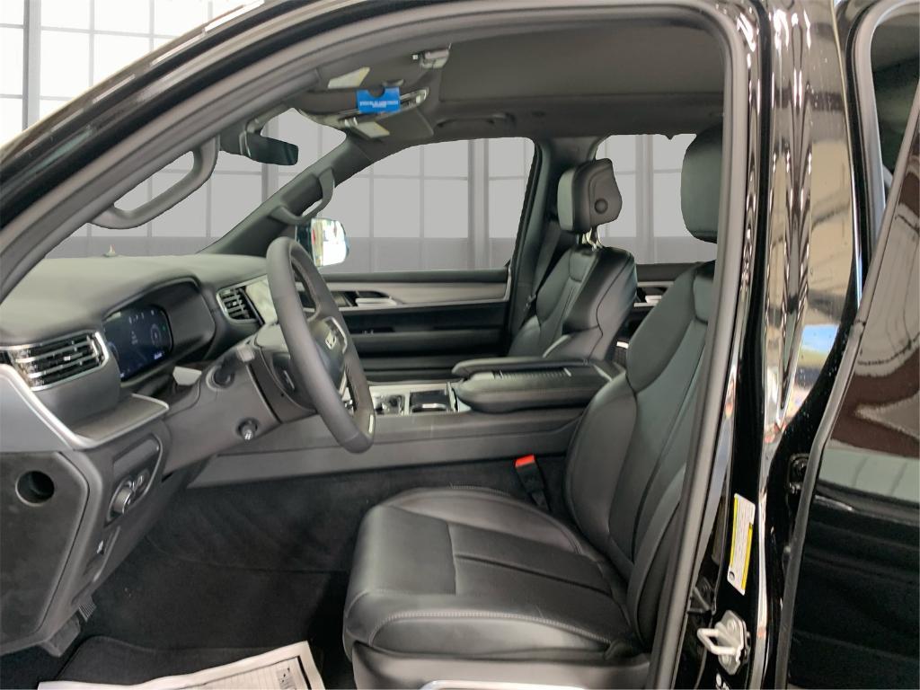 new 2025 Jeep Wagoneer car, priced at $70,582