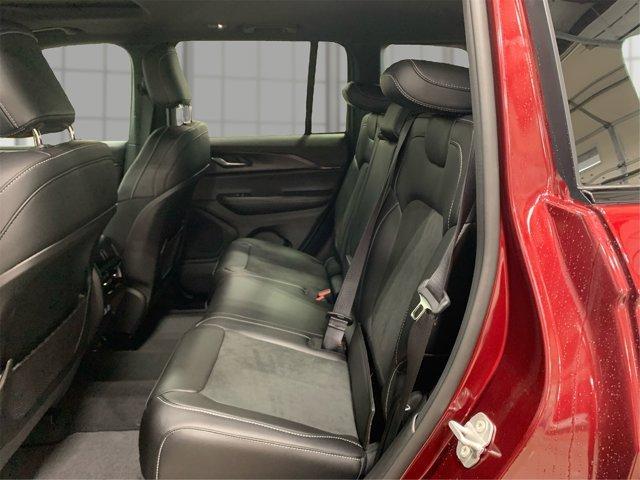 new 2025 Jeep Grand Cherokee car, priced at $45,184