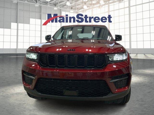 new 2025 Jeep Grand Cherokee car, priced at $45,184