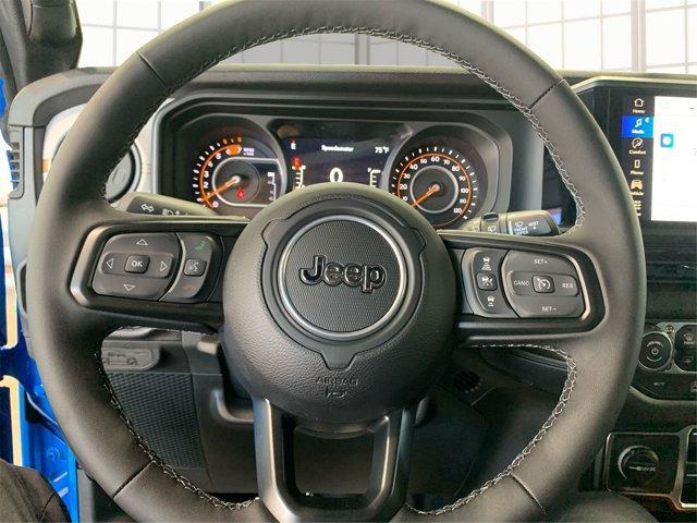 new 2025 Jeep Wrangler car, priced at $47,979