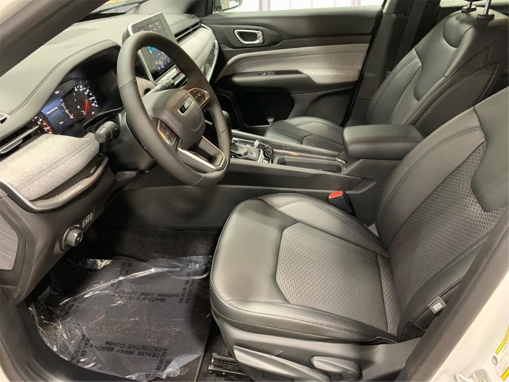 new 2026 Jeep Compass car, priced at $30,146