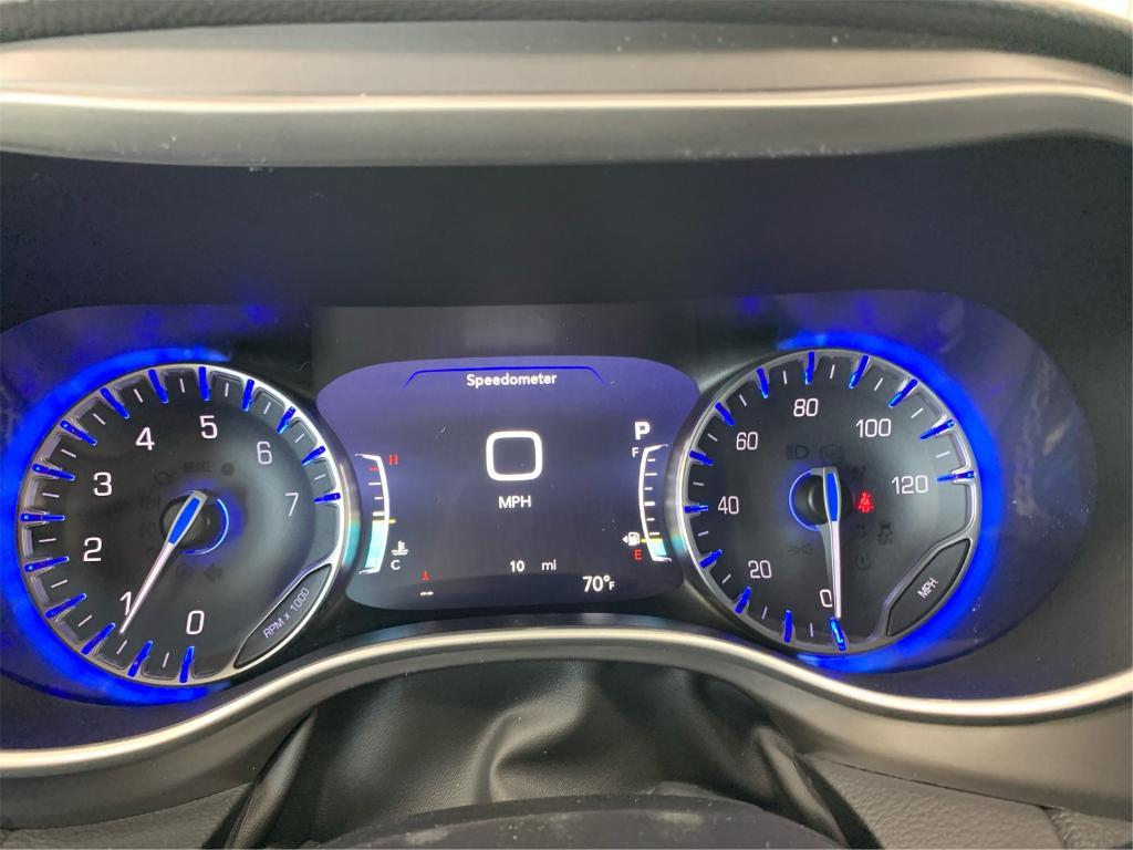 new 2026 Chrysler Pacifica car, priced at $40,638