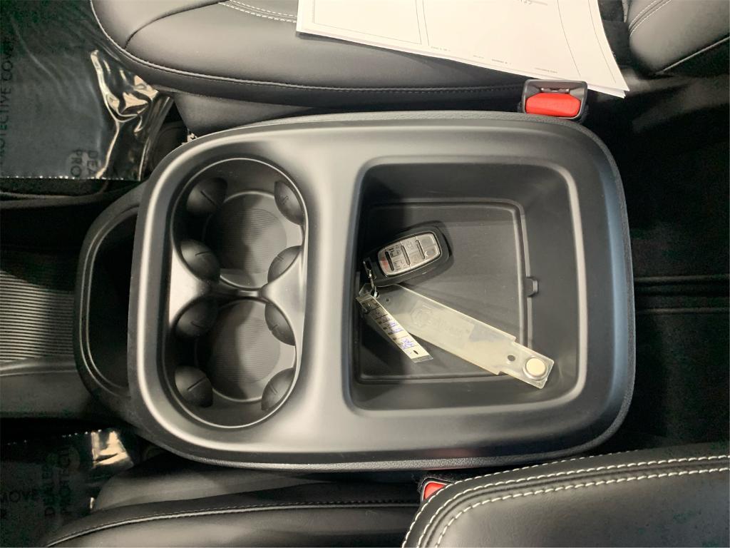 new 2026 Chrysler Pacifica car, priced at $40,638