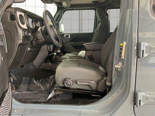 new 2025 Jeep Gladiator car, priced at $44,375