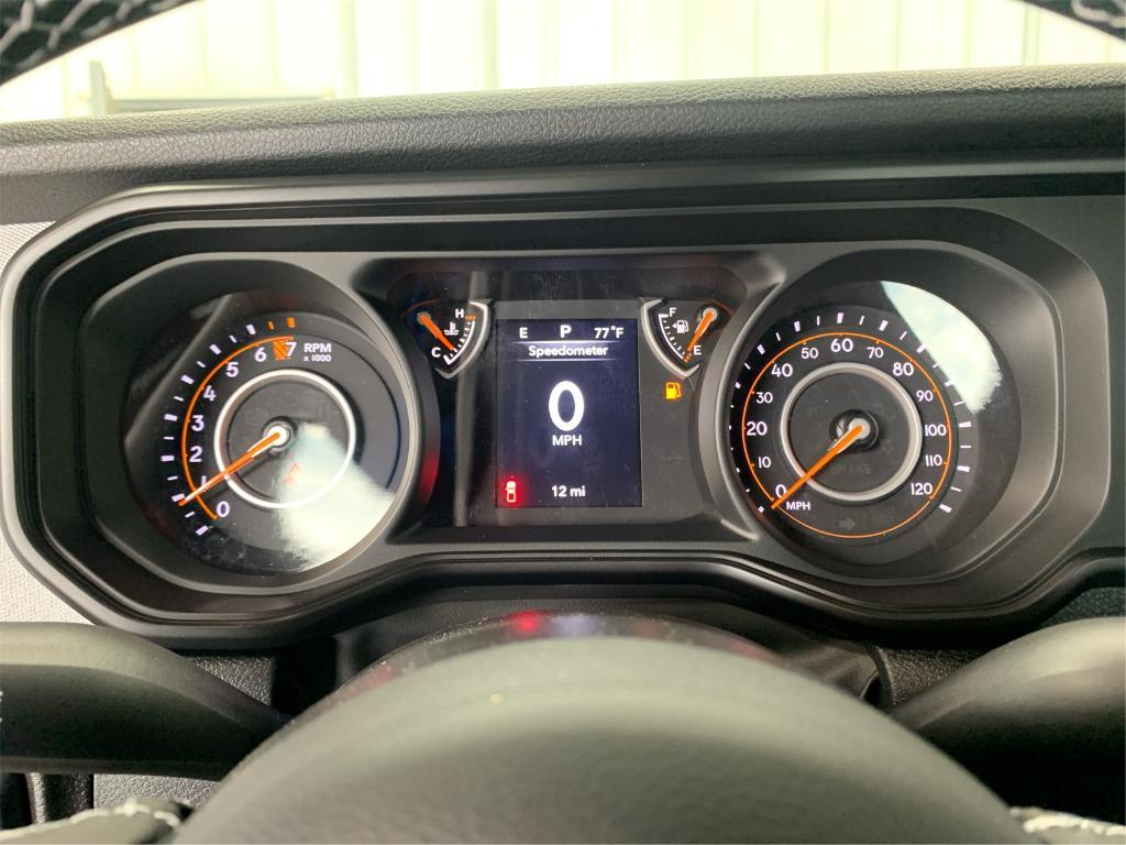 new 2025 Jeep Gladiator car, priced at $42,875