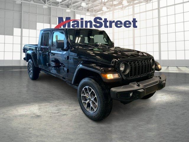 new 2026 Jeep Gladiator car, priced at $47,353