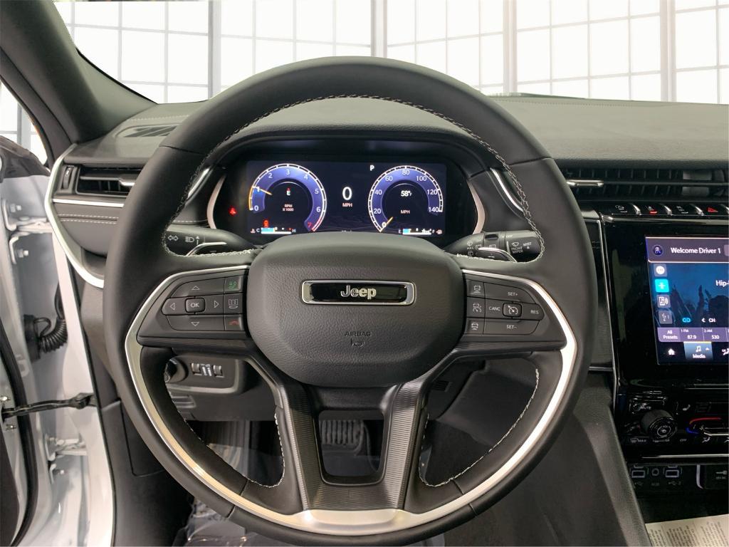 new 2025 Jeep Grand Cherokee L car, priced at $39,983