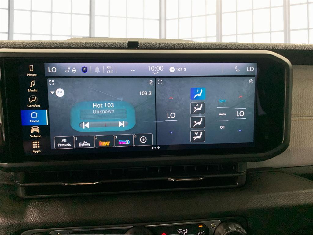 used 2024 Jeep Gladiator car, priced at $38,019