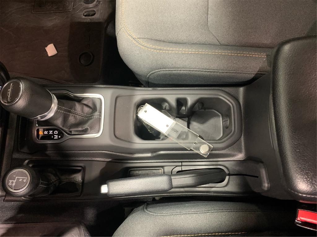 used 2024 Jeep Gladiator car, priced at $38,019