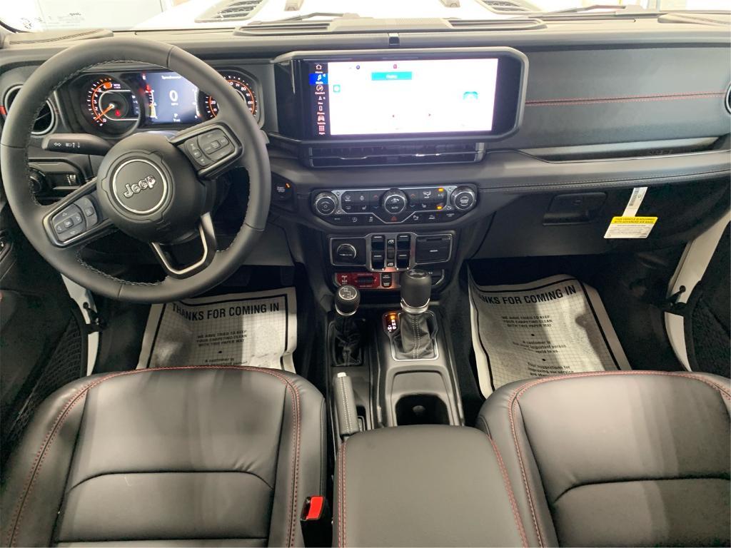 new 2025 Jeep Wrangler car, priced at $60,136