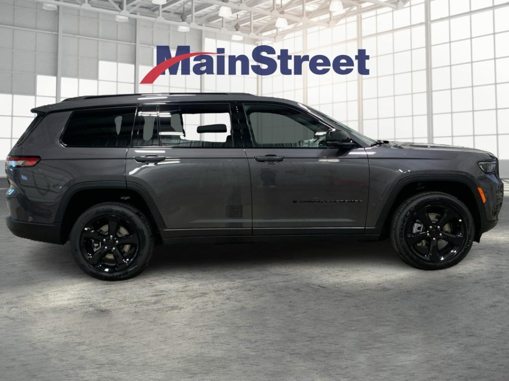 new 2025 Jeep Grand Cherokee L car, priced at $43,019