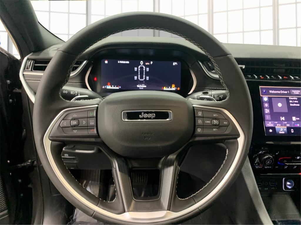 new 2025 Jeep Grand Cherokee L car, priced at $43,019