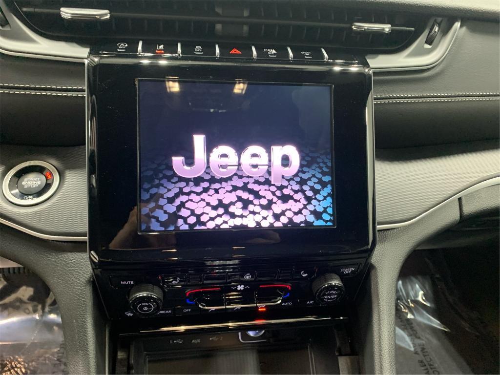 new 2025 Jeep Grand Cherokee L car, priced at $43,019