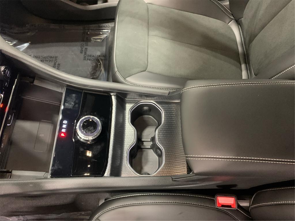 new 2025 Jeep Grand Cherokee L car, priced at $43,019