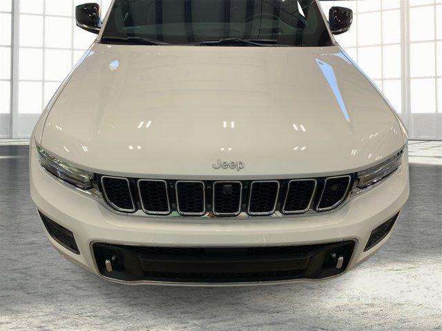 new 2025 Jeep Grand Cherokee car, priced at $59,750