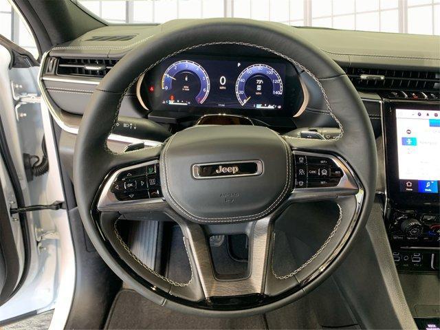 new 2025 Jeep Grand Cherokee car, priced at $59,750