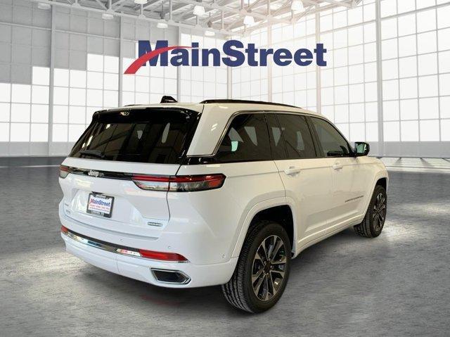 new 2025 Jeep Grand Cherokee car, priced at $59,750