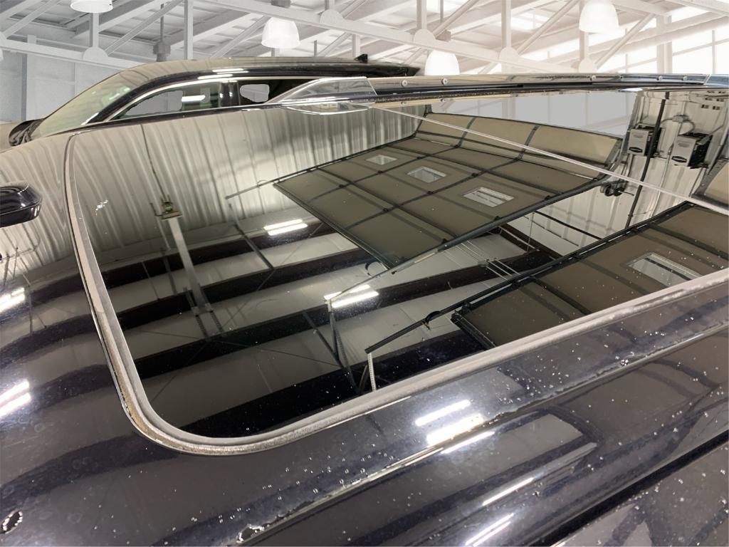 used 2021 Lincoln Navigator car, priced at $42,519