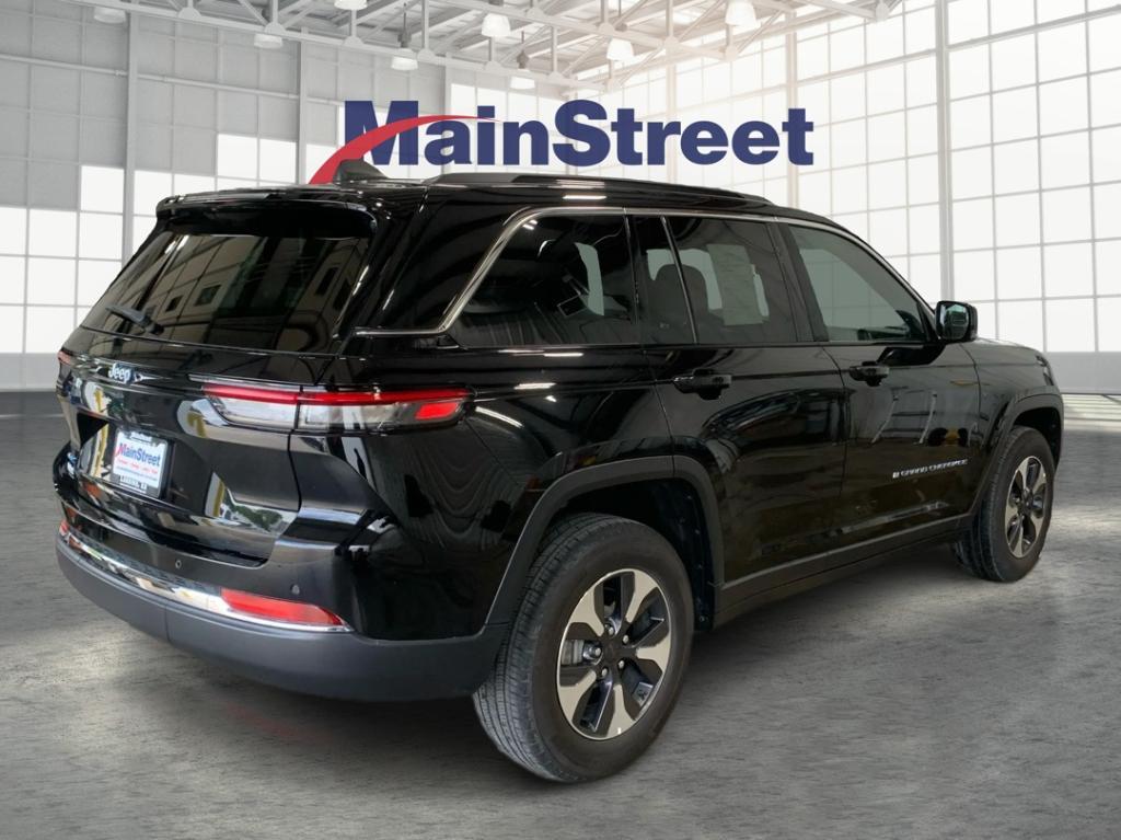 used 2024 Jeep Grand Cherokee 4xe car, priced at $27,414