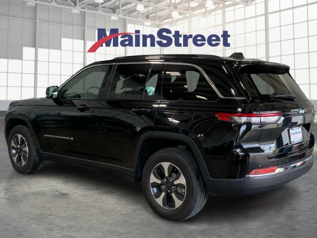 used 2024 Jeep Grand Cherokee 4xe car, priced at $27,414