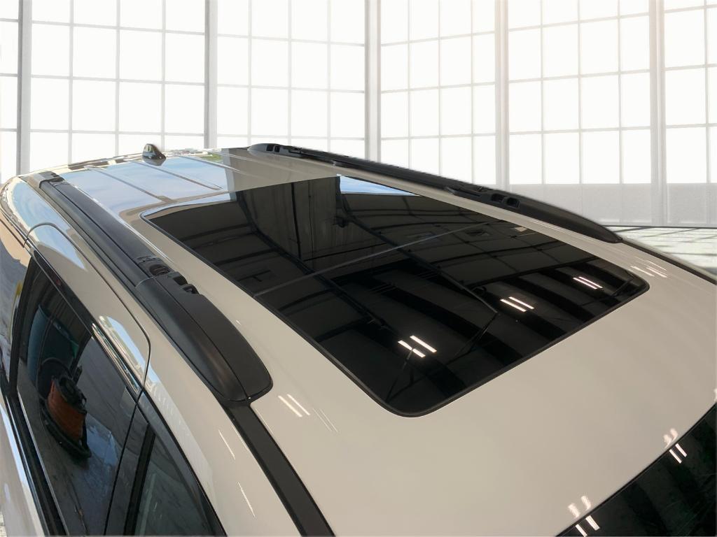 new 2025 Chrysler Pacifica car, priced at $45,566