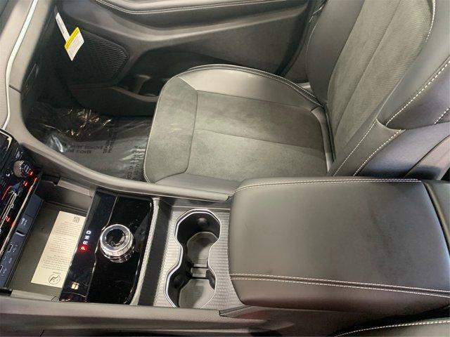 new 2025 Jeep Grand Cherokee L car, priced at $43,519