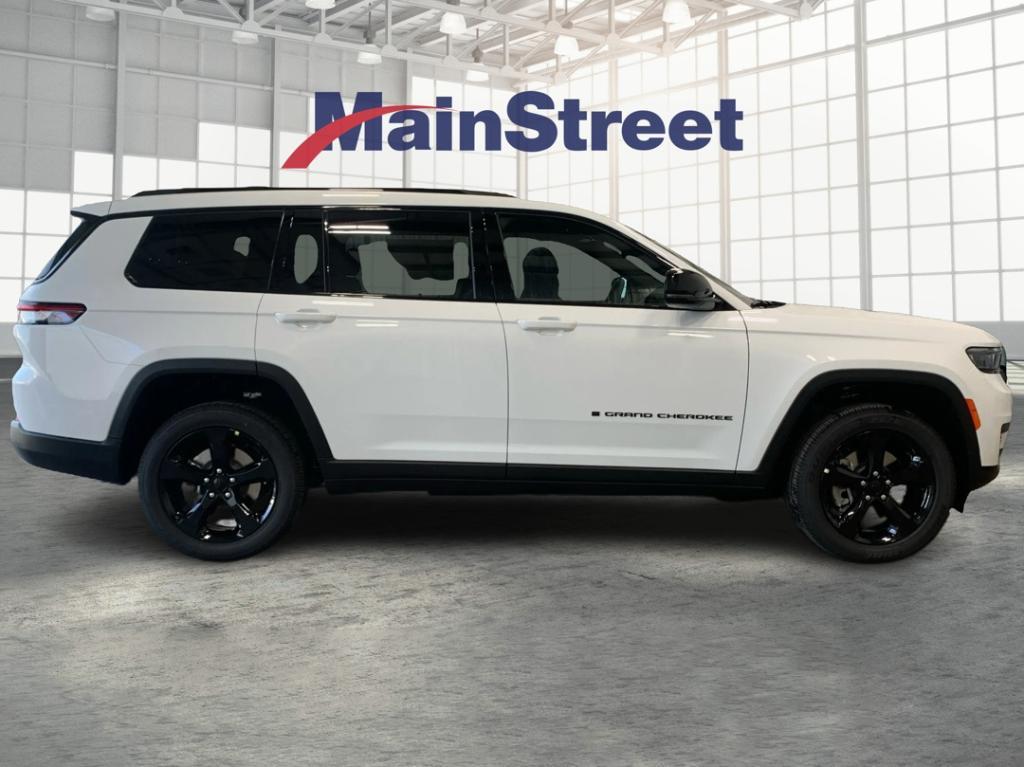 new 2025 Jeep Grand Cherokee L car, priced at $42,483