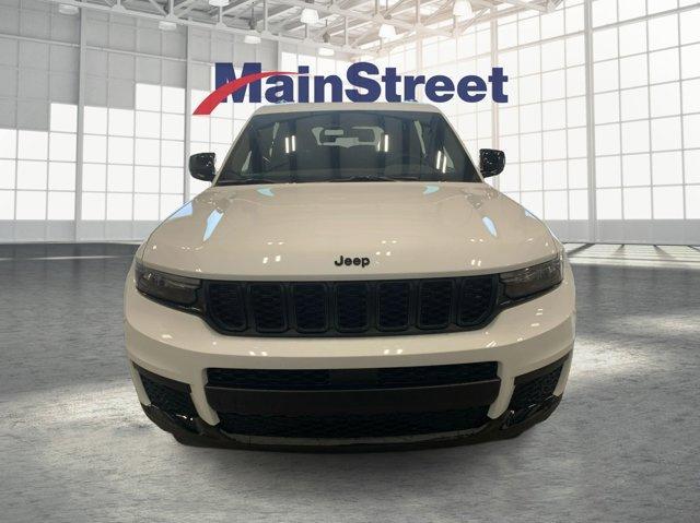 new 2025 Jeep Grand Cherokee L car, priced at $42,983