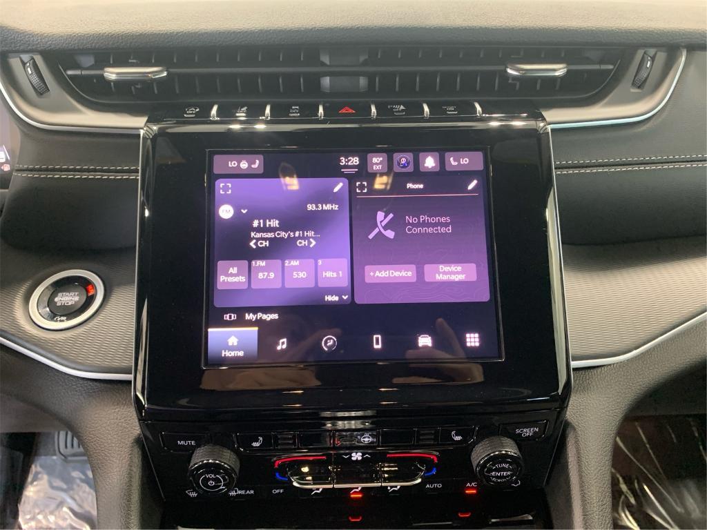 new 2025 Jeep Grand Cherokee L car, priced at $42,483