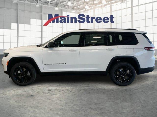 new 2025 Jeep Grand Cherokee L car, priced at $42,983