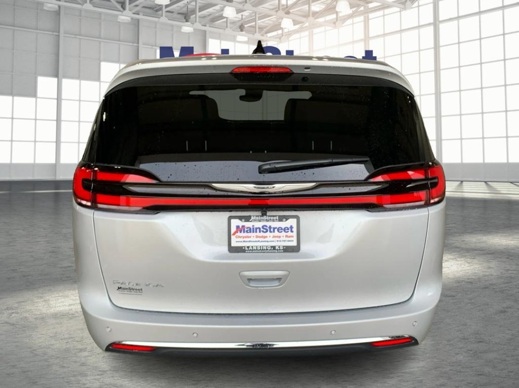new 2026 Chrysler Pacifica car, priced at $43,538