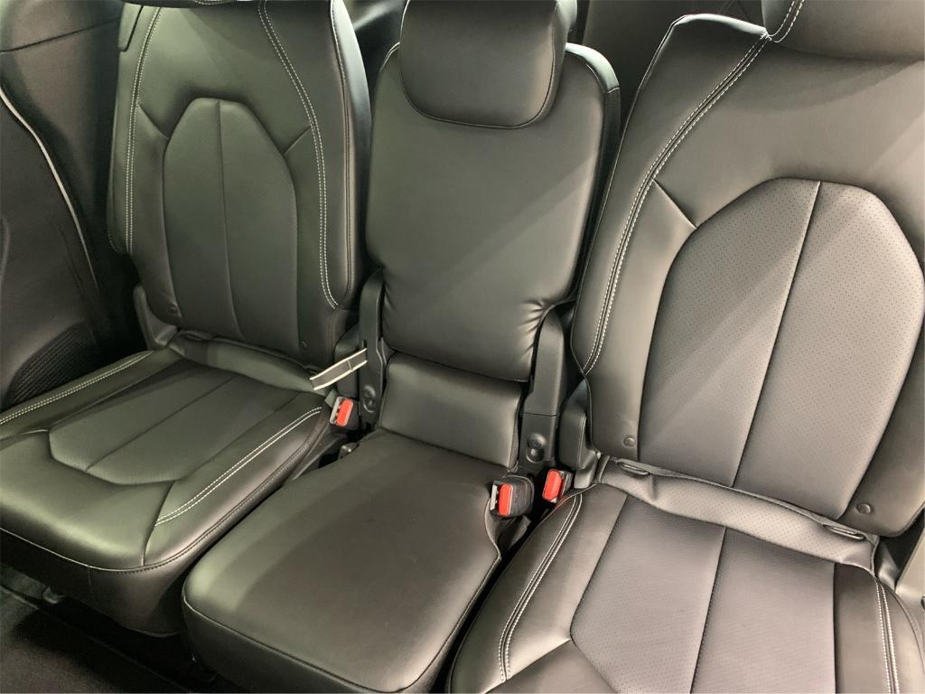 new 2026 Chrysler Pacifica car, priced at $43,538
