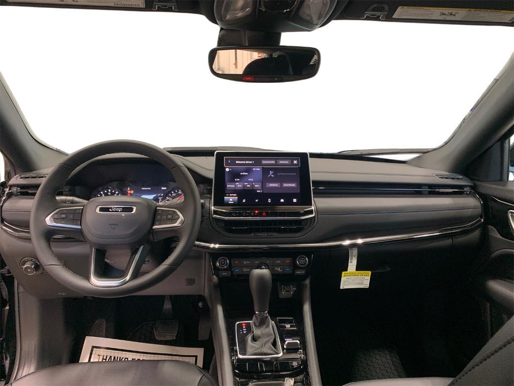 new 2026 Jeep Compass car, priced at $34,210