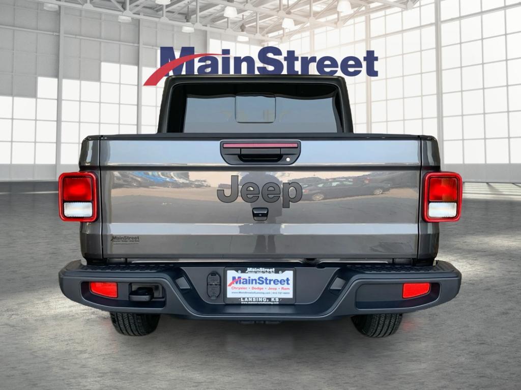 new 2025 Jeep Gladiator car, priced at $43,439