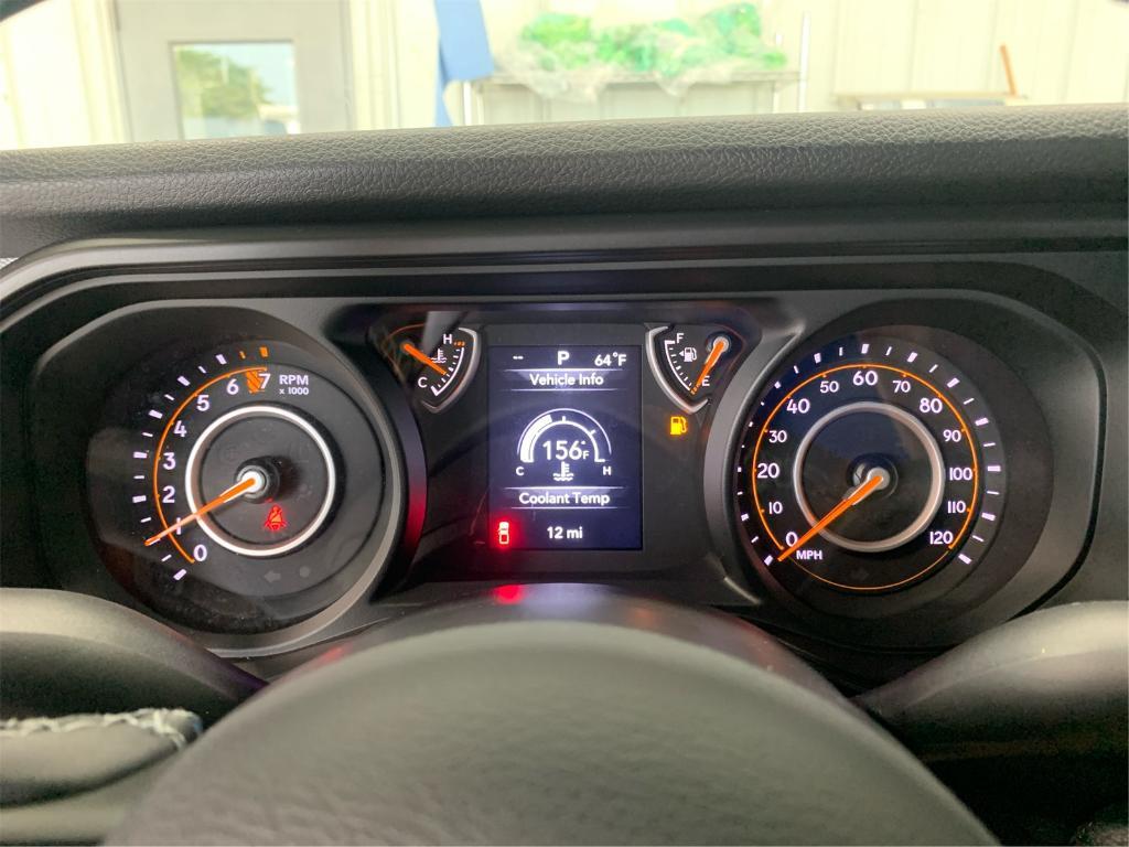 new 2025 Jeep Gladiator car, priced at $43,439