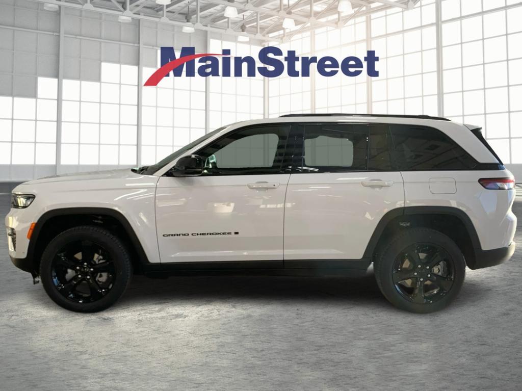 new 2025 Jeep Grand Cherokee car, priced at $46,926