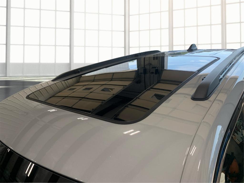 new 2025 Jeep Grand Cherokee car, priced at $43,837