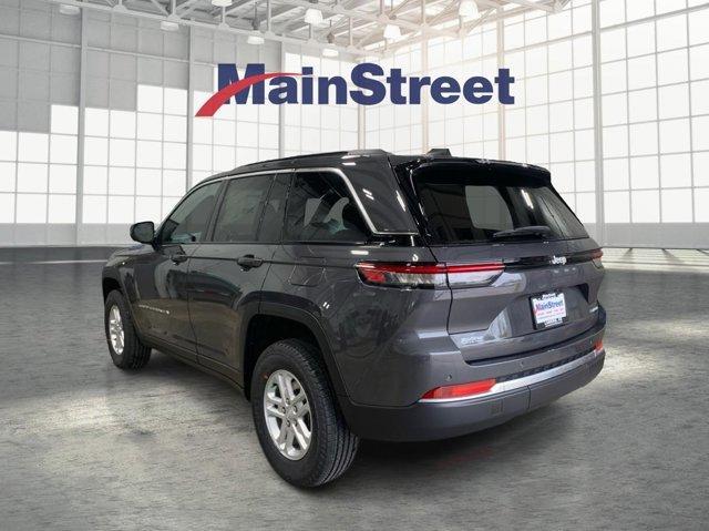 new 2025 Jeep Grand Cherokee car, priced at $33,075