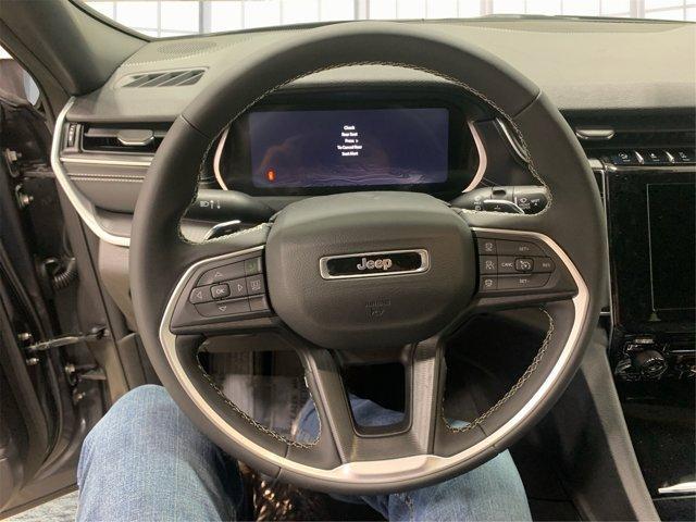 new 2025 Jeep Grand Cherokee car, priced at $33,075