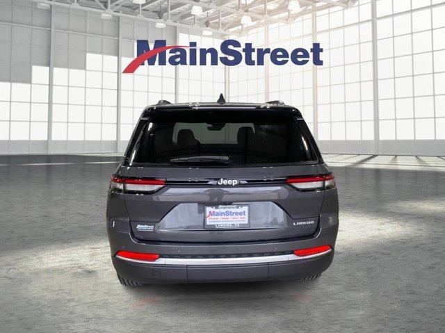 new 2025 Jeep Grand Cherokee car, priced at $33,075