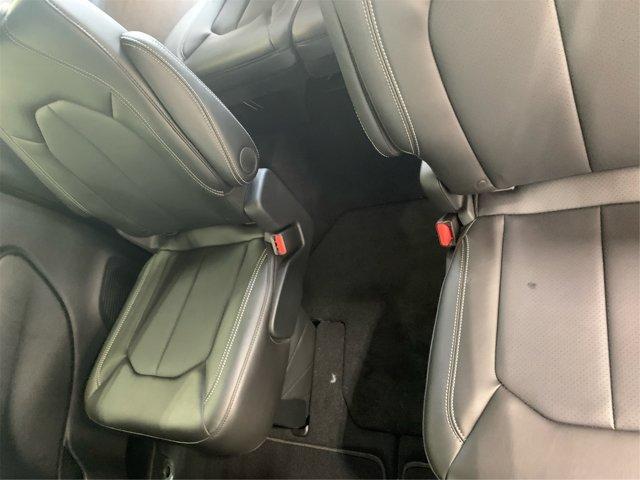 new 2025 Chrysler Pacifica car, priced at $38,430