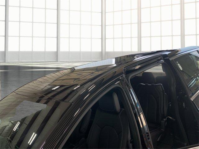 new 2025 Chrysler Pacifica car, priced at $38,430