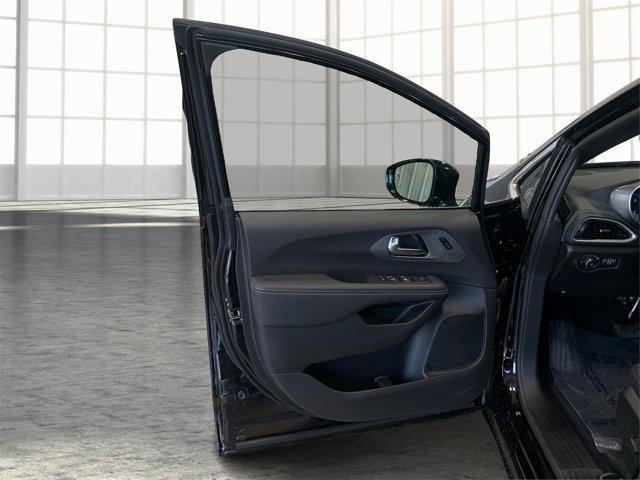 new 2026 Chrysler Pacifica car, priced at $40,192