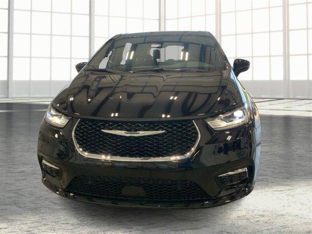 new 2026 Chrysler Pacifica car, priced at $40,192