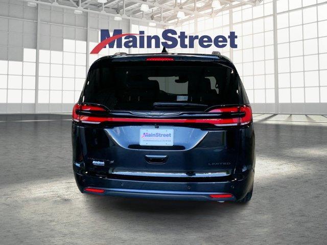 new 2026 Chrysler Pacifica car, priced at $48,457