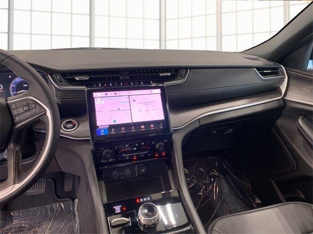 new 2025 Jeep Grand Cherokee car, priced at $47,337