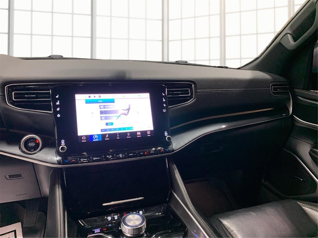 used 2022 Jeep Wagoneer car, priced at $44,151