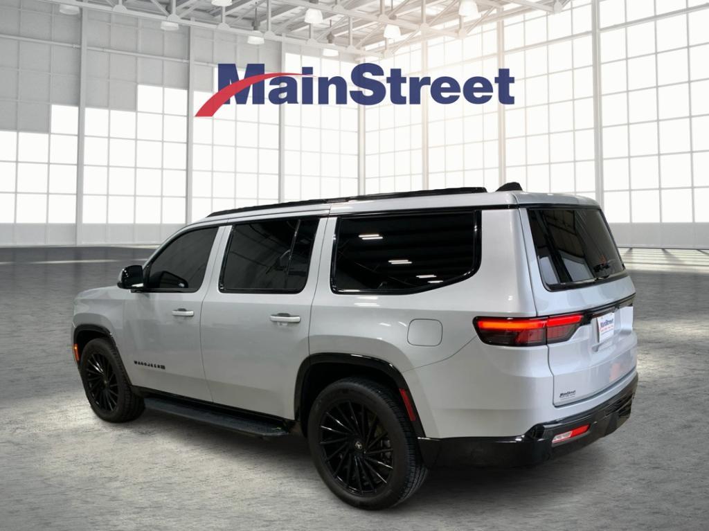 used 2022 Jeep Wagoneer car, priced at $44,151