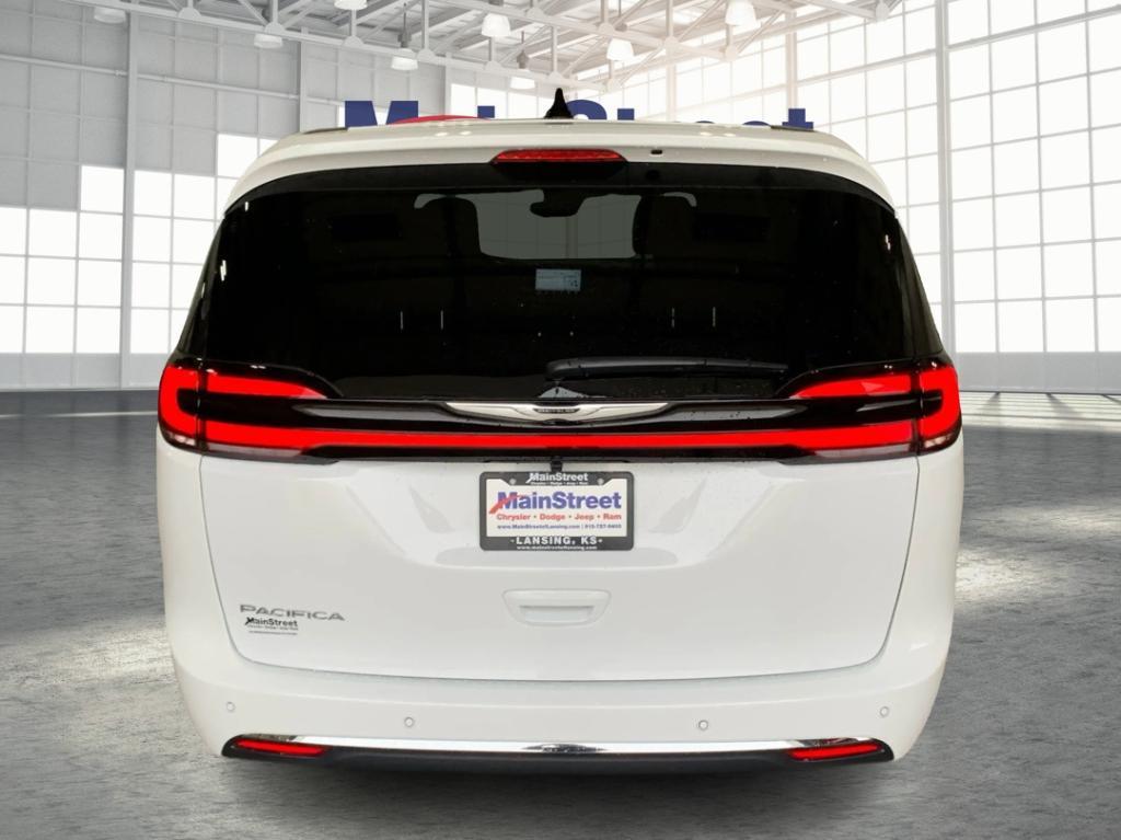 new 2026 Chrysler Pacifica car, priced at $42,466
